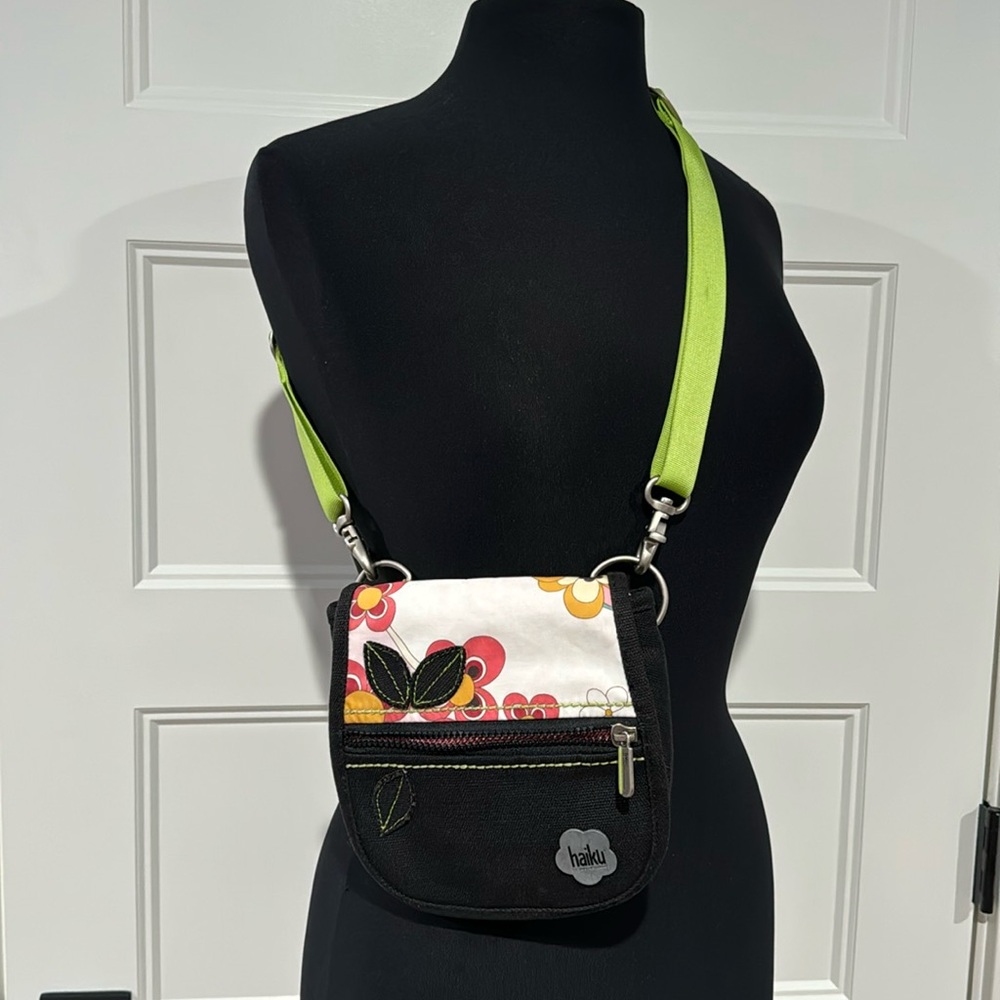 Haiku by Sharon Eisenhauer Small Crossbody Bag